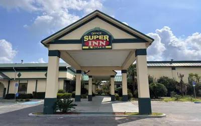 Super Inn & Suites by OYO Milledgeville