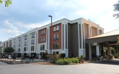 Holiday Inn Express Forsyth, an IHG Hotel