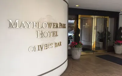 Mayflower Park Hotel