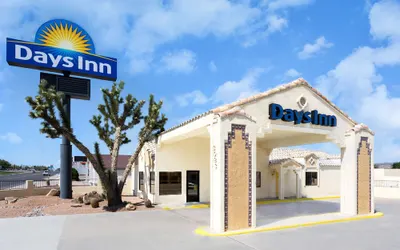 Days Inn by Wyndham Kingman West