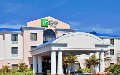 Holiday Inn Express Hotel & Suites Lake Okeechobee, an IHG Hotel