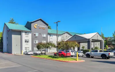 Comfort Suites Portland Airport