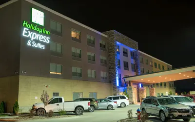 Holiday Inn Express & Suites Dayton Southwest, an IHG Hotel