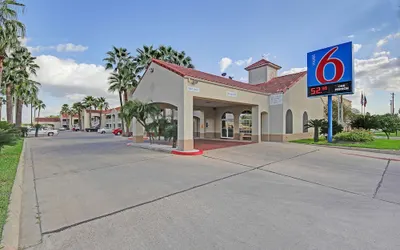 Motel 6 Edinburg, TX