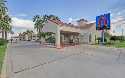 Motel 6 Edinburg, TX