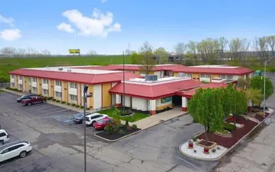 Quality Inn & Suites Kansas City I-435N Near Sports Complex