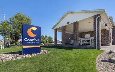 Comfort Inn & Suites Hays I-70