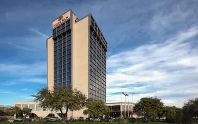 Crowne Plaza Dallas Love Field - Med Area, an IHG Hotel