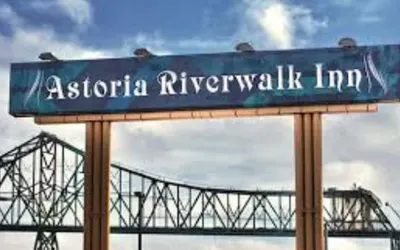 Astoria Riverwalk Inn