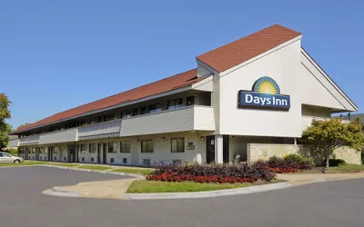 Days Inn by Wyndham Overland Park/Metcalf/Convention Center