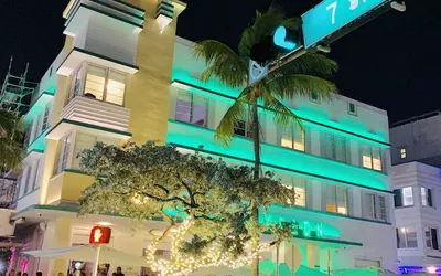 Avalon Hotel