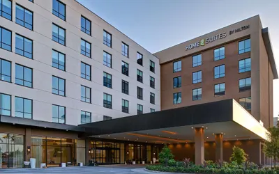 Home2Suites by Hilton Anaheim Resort