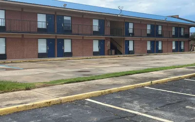 Motel 6 Greenwood, MS