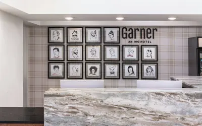 Garner Hotel August West by IHG