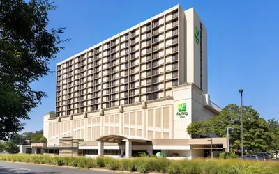 Holiday Inn National Airport/Crystal City, an IHG Hotel