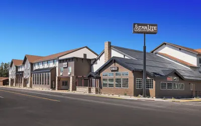 Starlite Yellowstone, Tapestry Collection by Hilton