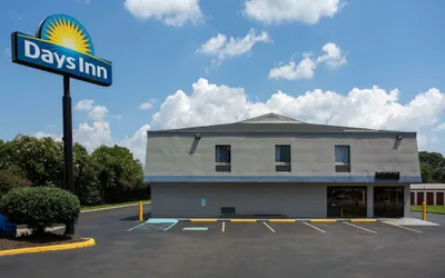 Days Inn by Wyndham Chesapeake