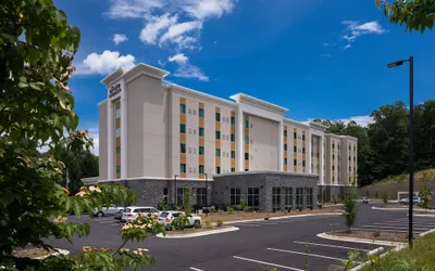 Hampton Inn & Suites Asheville Biltmore Village