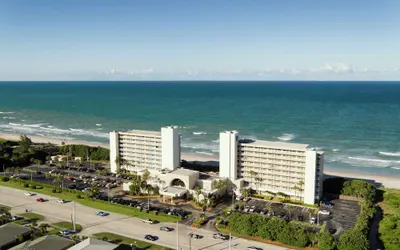 DoubleTree Suites by Hilton Melbourne Beach Oceanfront