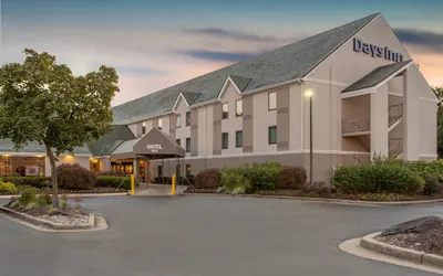 Days Inn by Wyndham Lanham Washington DC