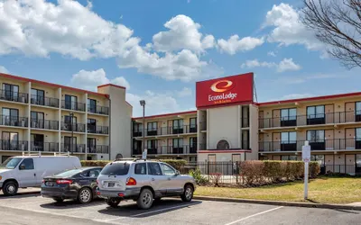 Econo Lodge Inn & Suites Rehoboth Beach