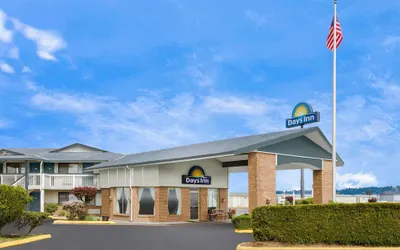 Days Inn by Wyndham Auburn