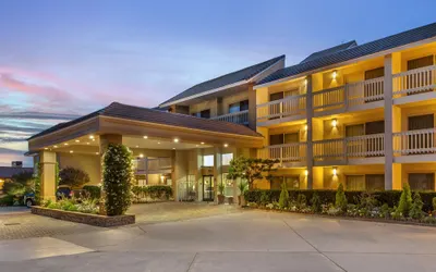 Best Western Plus Monterey Inn