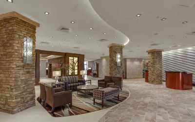 Crowne Plaza Executive Center Baton Rouge, an IHG Hotel