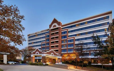 Courtyard by Marriott Alexandria Old Town/Southwest