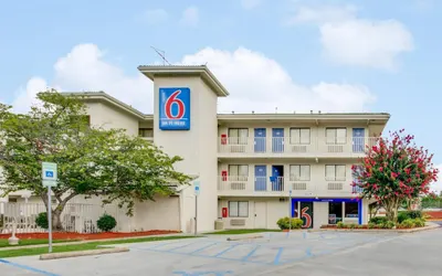 Motel 6 Columbus, OH - West