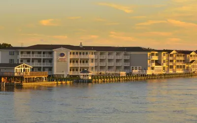 Comfort Suites Chincoteague Island Bayfront Resort