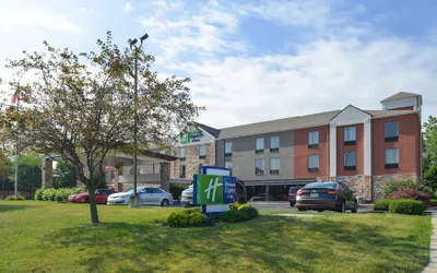 Holiday Inn Express & Suites Dayton-Huber Heights by IHG