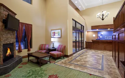 Holiday Inn Express Hotel & Suites Cleveland-Streetsboro by IHG