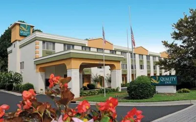 Quality Inn Huntersville near Lake Norman