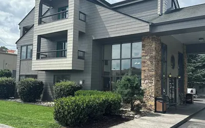 Quality Inn And Suites Dollywood