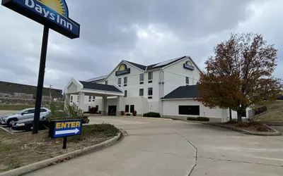 Days Inn by Wyndham Jefferson City