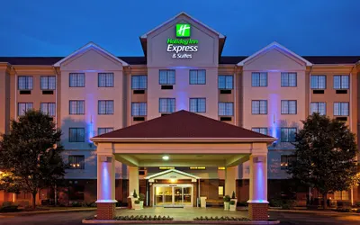 HOLIDAY INN EXPRESS & SUITES INDIANAPOLIS - EAST by IHG