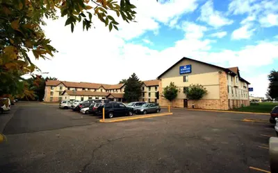 Norwood Inn and Suites - Minneapolis-St Paul Roseville