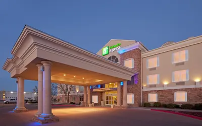 Holiday Inn Express & Suites Eagle Pass, an IHG Hotel