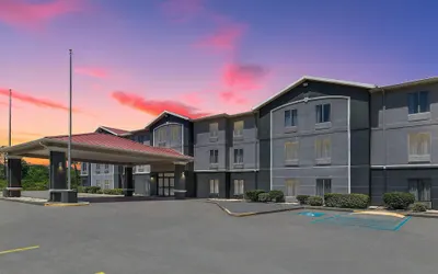 Baymont by Wyndham Moss Point