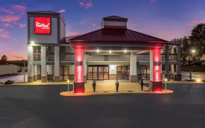 Red Roof Inn & Suites Athens, AL