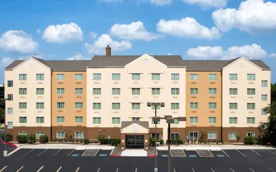 Fairfield Inn & Suites San Antonio Airport/North Star Mall