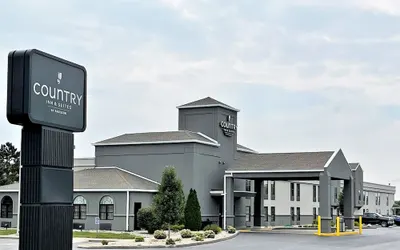 Country Inn & Suites by Radisson, Greenfield, IN