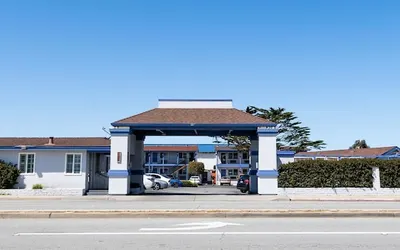 SureStay Hotel by Best Western Seaside Monterey