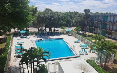 Altamonte Springs Hotel and Suites