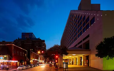 The Worthington Renaissance Fort Worth Hotel