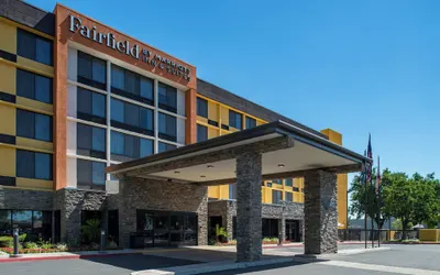 Fairfield Inn & Suites by Marriott Bakersfield Central