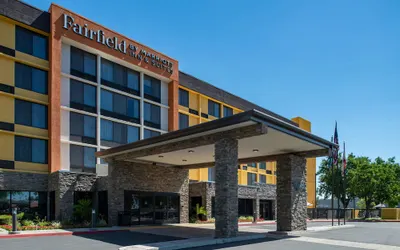 Fairfield Inn & Suites by Marriott Bakersfield Central