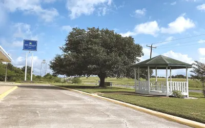Americas Best Value Inn Beeville