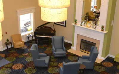 Holiday Inn Express & Suites Bloomington - Normal, an IHG Hotel